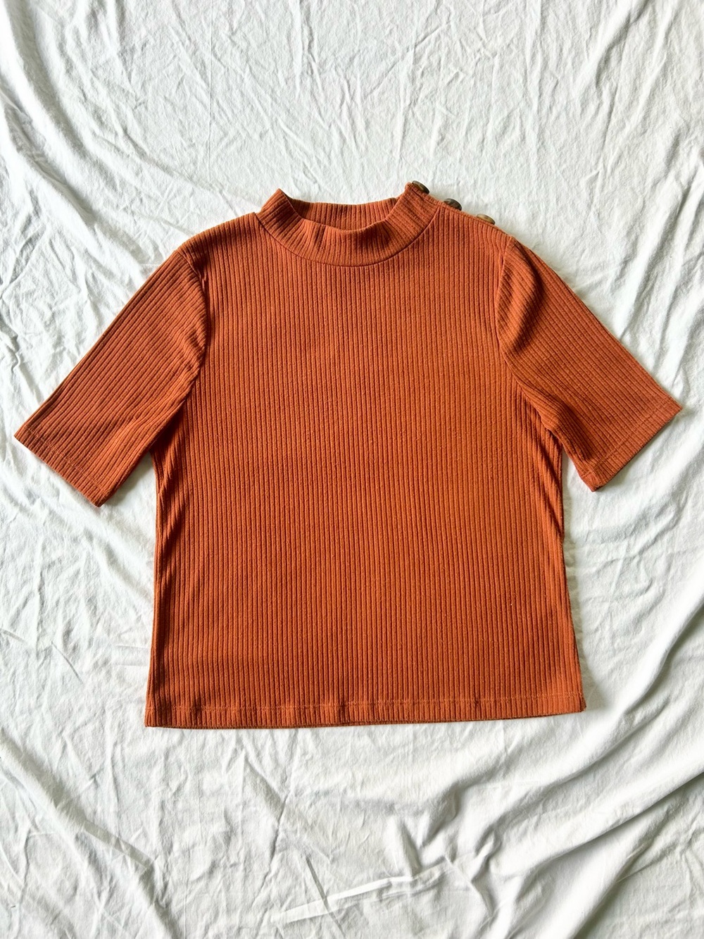 June & Hudson Pumpkin Ribbed Mockneck Top with Button Shoulder Details